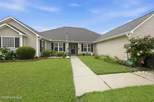 803 Canvas Ct, Swansboro, NC 28584 - Photo 2