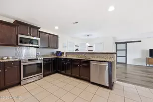 803 Canvas Ct, Swansboro, NC 28584 - Photo 8