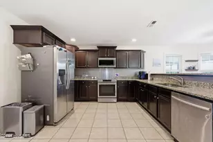 803 Canvas Ct, Swansboro, NC 28584 - Photo 6