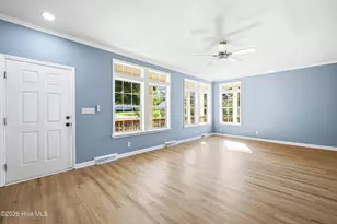 706 Ridgecrest Ln, Rocky Point, NC 28457 - Photo 6