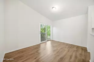 118 Fletcher Pl, Greenville, NC 27858 - Photo 6