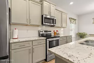 5021 Green Hawthorne Ct, Battleboro, NC 27809 - Photo 14