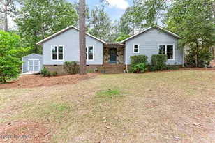 420 E Hedgelawn Way, Southern Pines, NC 28387 - Photo 1