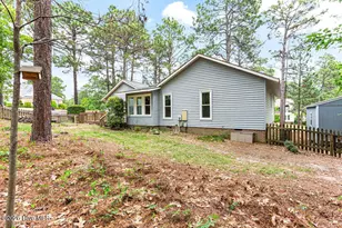 420 E Hedgelawn Way, Southern Pines, NC 28387 - Photo 34