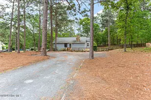 420 E Hedgelawn Way, Southern Pines, NC 28387 - Photo 38