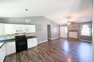 308 Overdale Cir, Jacksonville, NC 28546 - Photo 10