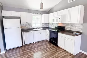 308 Overdale Cir, Jacksonville, NC 28546 - Photo 12