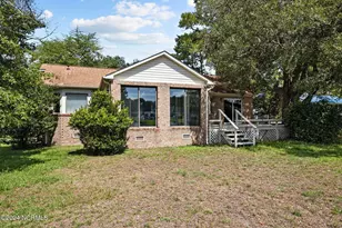 5722 Gondolier Dr, New Bern, NC 28560 - Photo 2