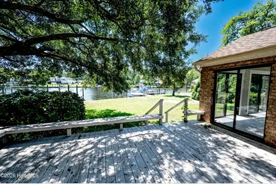 5722 Gondolier Drive, New Bern, NC 28560 - Photo 4