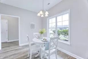 507 New Hanover Trl, Jacksonville, NC 28546 - Photo 8