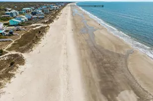 220 NE 33rd St, Oak Island, NC 28465 - Photo 38