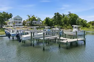 422 Sunrise Ct, Emerald Isle, NC 28594 - Photo 52