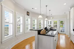 422 Sunrise Ct, Emerald Isle, NC 28594 - Photo 10