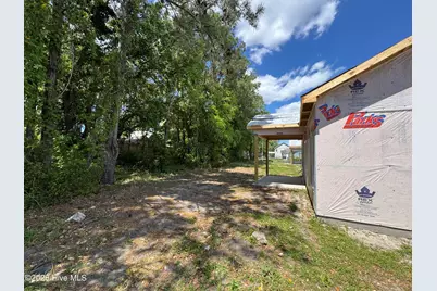 2047 Greenside Manor Drive SW, Ocean Isle Beach, NC 28469 - Photo 2