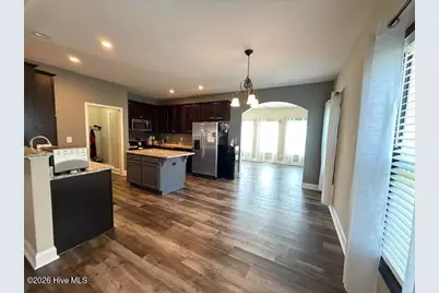 109 Lincolnton Court, Jacksonville, NC 28540 - Photo 6