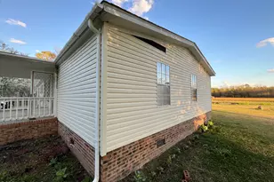 2185 Peacock Rd, Whiteville, NC 28472 - Photo 4