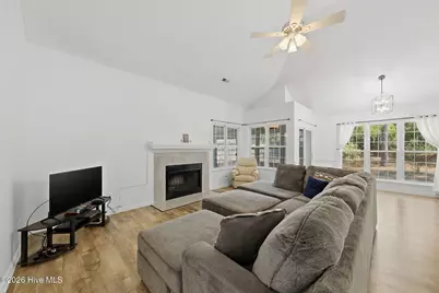 619 E Telfair Circle, Wilmington, NC 28412 - Photo 18