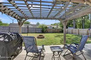 527 Raintree Rd, Jacksonville, NC 28540 - Photo 26
