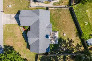 527 Raintree Rd, Jacksonville, NC 28540 - Photo 42