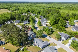 527 Raintree Rd, Jacksonville, NC 28540 - Photo 36