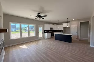 3731 Chatsworth Dr, La Grange, NC 28551 - Photo 2