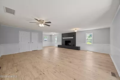 202 Stratford Road, Havelock, NC 28532 - Photo 10