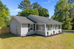 832 Mill River Rd, Jacksonville, NC 28540 - Photo 4