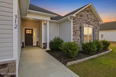 312 Wood House Drive, Jacksonville, NC 28546 - Photo 4