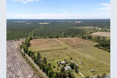 7529 Sidney-Cherry Grove Road, Tabor City, NC 28463 - Photo 10