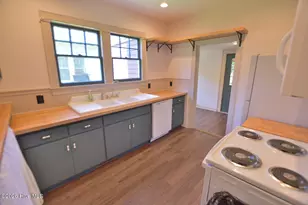 220 S Howell St, Rocky Mount, NC 27804 - Photo 8
