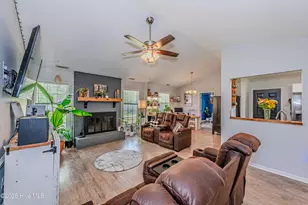 247 Bayberry Ct, Jacksonville, NC 28540 - Photo 4