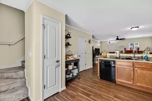 431 Sullivan Loop Rd, Midway Park, NC 28544 - Photo 10