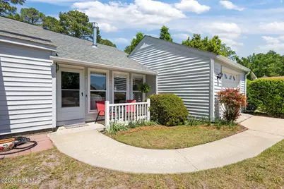 1311 Pelican Drive, New Bern, NC 28560 - Photo 2
