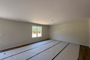 172 Baxley Dr, Dunn, NC 28234 - Photo 2