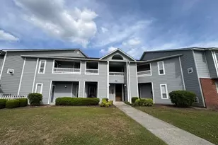 107 Breezewood Dr, Greenville, NC 27858 - Photo 2