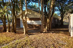 557 Circle Dr, Greenville, NC 27858 - Photo 8