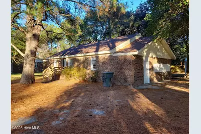557 Circle Drive, Greenville, NC 27858 - Photo 2