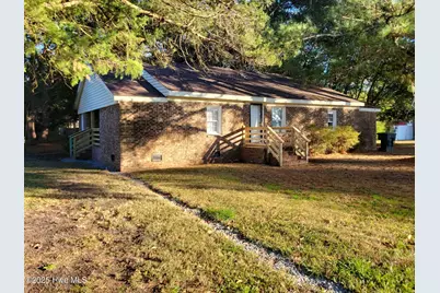 557 Circle Drive, Greenville, NC 27858 - Photo 4