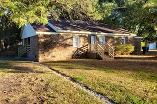 557 Circle Dr, Greenville, NC 27858 - Photo 4