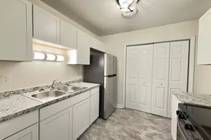 6 Lakewood Ct, Jacksonville, NC 28546 - Photo 4