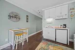 602 W Fort Macon Rd, Atlantic Beach, NC 28512 - Photo 12