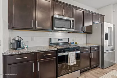 1009 Chiles Drive, New Bern, NC 28562 - Photo 10