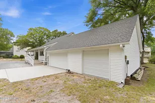801 E Yacht Dr, Oak Island, NC 28465 - Photo 52
