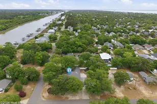801 E Yacht Dr, Oak Island, NC 28465 - Photo 4