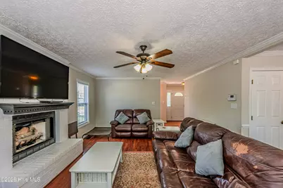 110 Hudson Lane, Jacksonville, NC 28540 - Photo 10