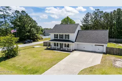 106 Secretariat Drive, Havelock, NC 28532 - Photo 6