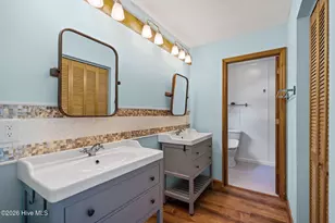 513 Hamlet Ave, Carolina Beach, NC 28428 - Photo 24