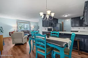 513 Hamlet Ave, Carolina Beach, NC 28428 - Photo 16