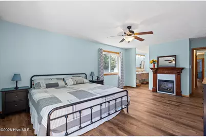 513 Hamlet Avenue, Carolina Beach, NC 28428 - Photo 22