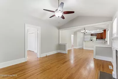 2023 Perry Avenue, Wilmington, NC 28403 - Photo 12